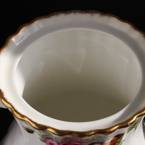 Vintage Old Country Roses Royal Albert Bone China coffee pot - Picture 7 of 8